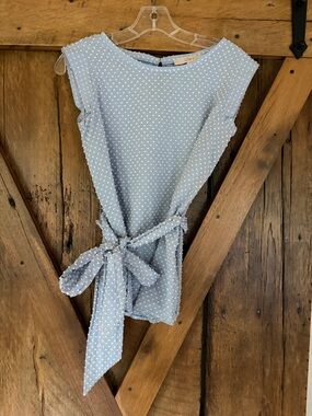 LOFT XS Sky Blue Sleeveless Polka Dot Top
